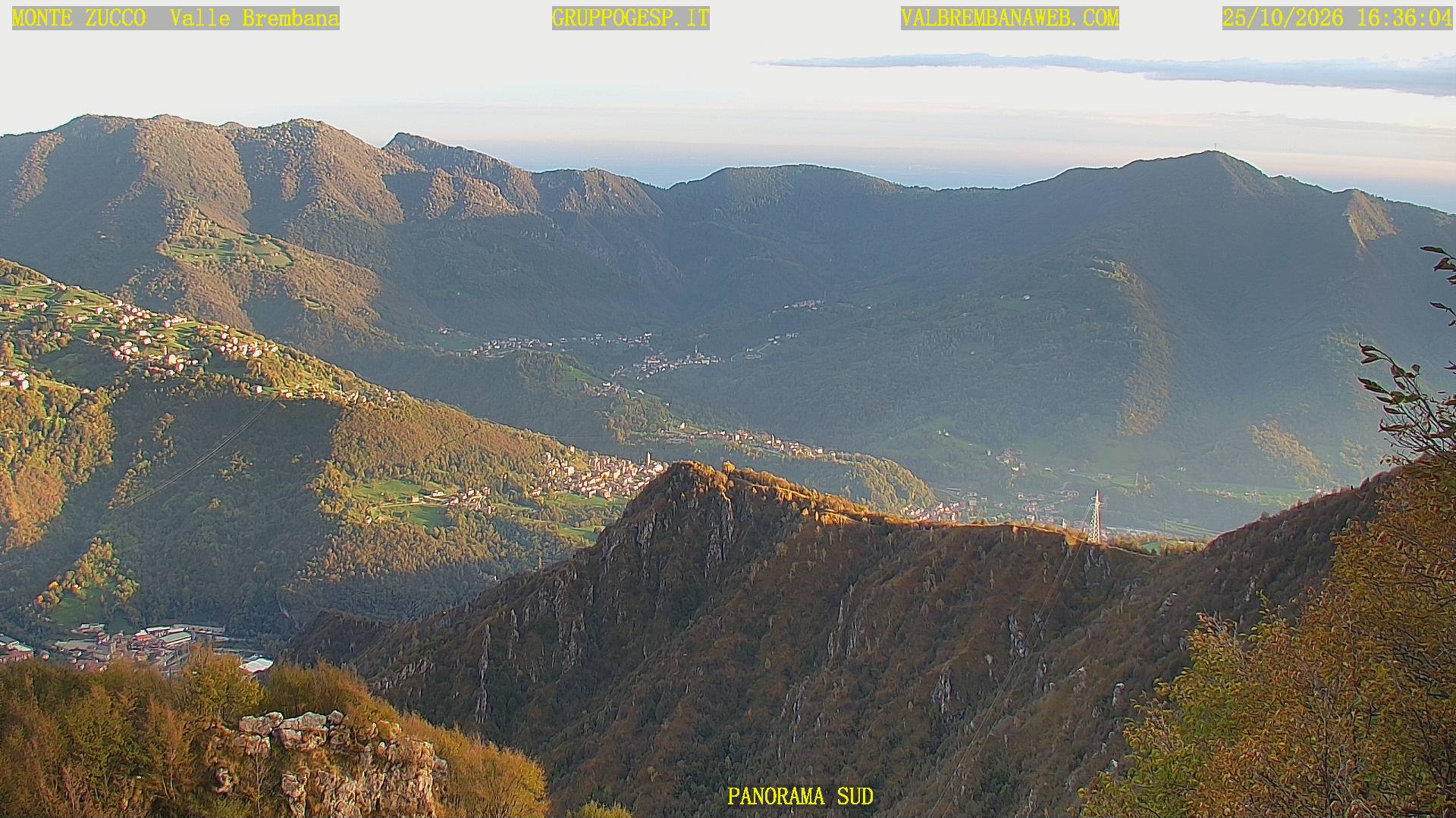 Panoramica sulle Orobie verso sud