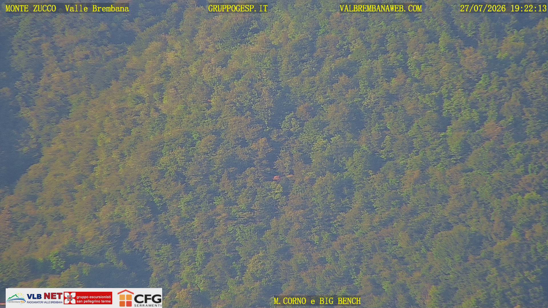 Webcam Monte Zucco – Monte Corno e Big Bench sopra la Frazione di Santa Croce a San Pellegrino Terme
