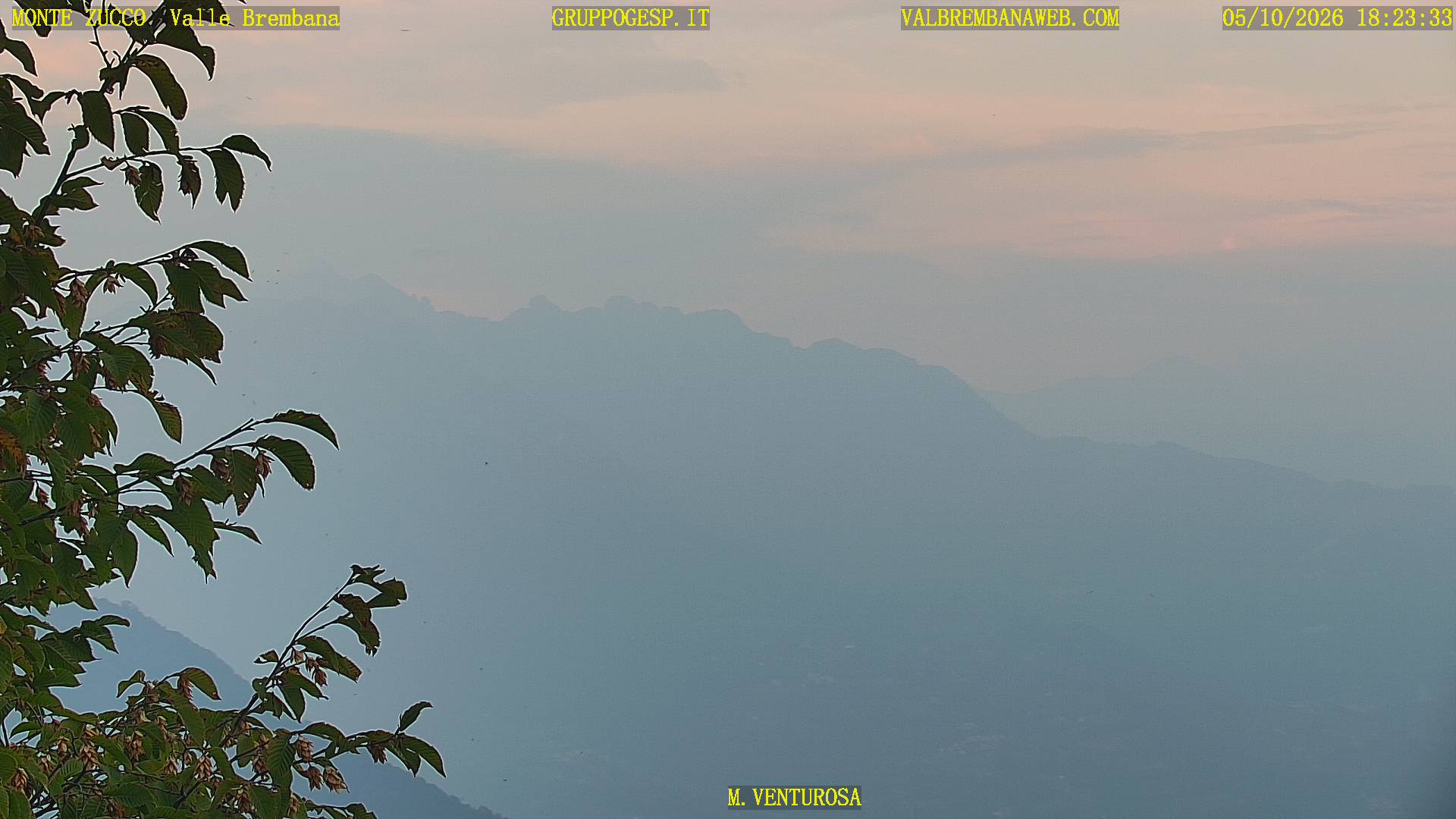 Vista verso il Monte Cancervo e il Monte Venturosa